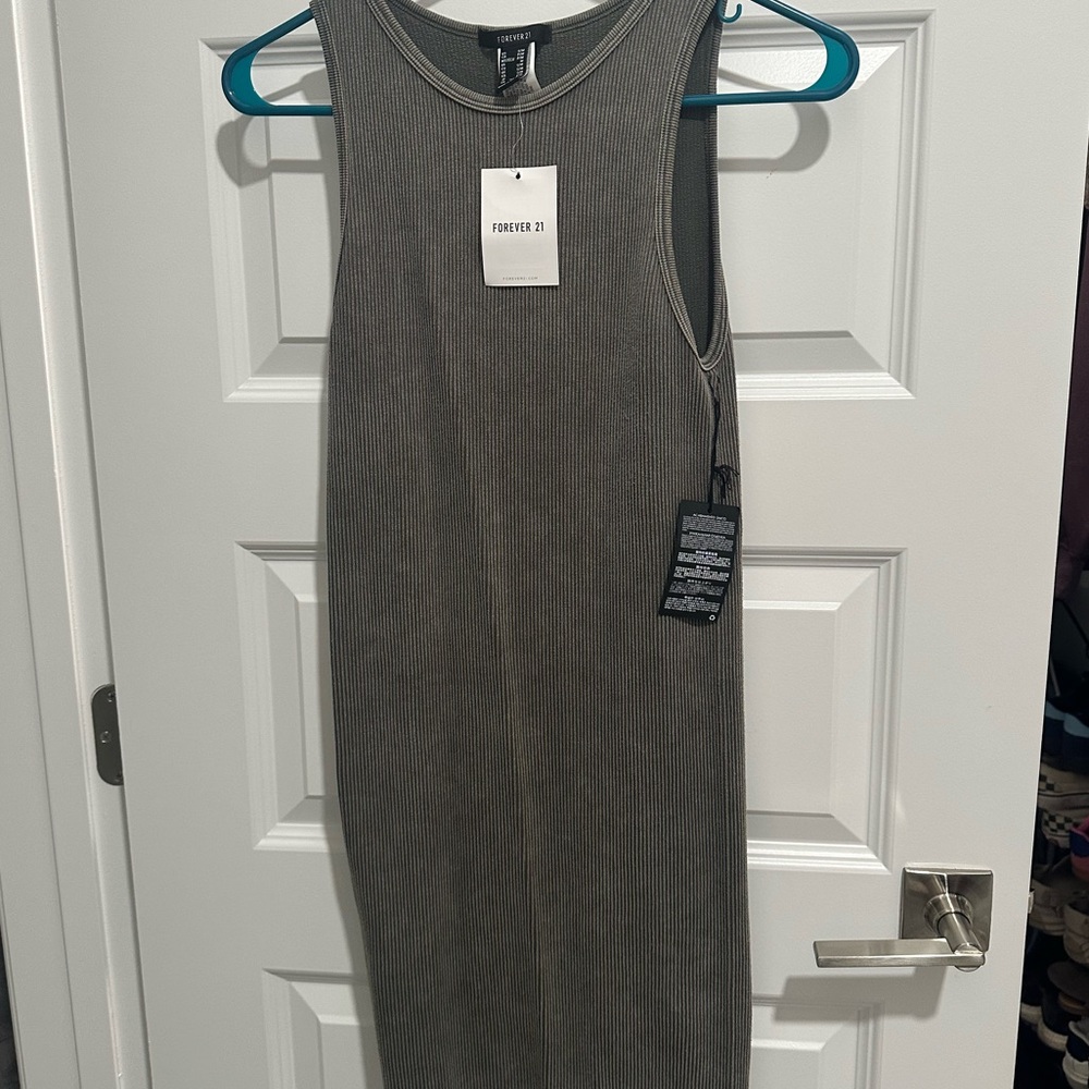 Forever 21 Charcoal Ribbed Sleeveless Top
